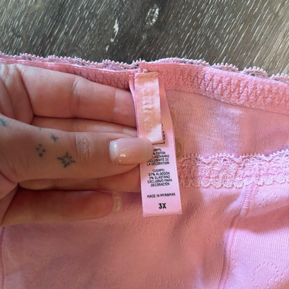 Skims Lace Pointelle Legging - Picture 3 of 4